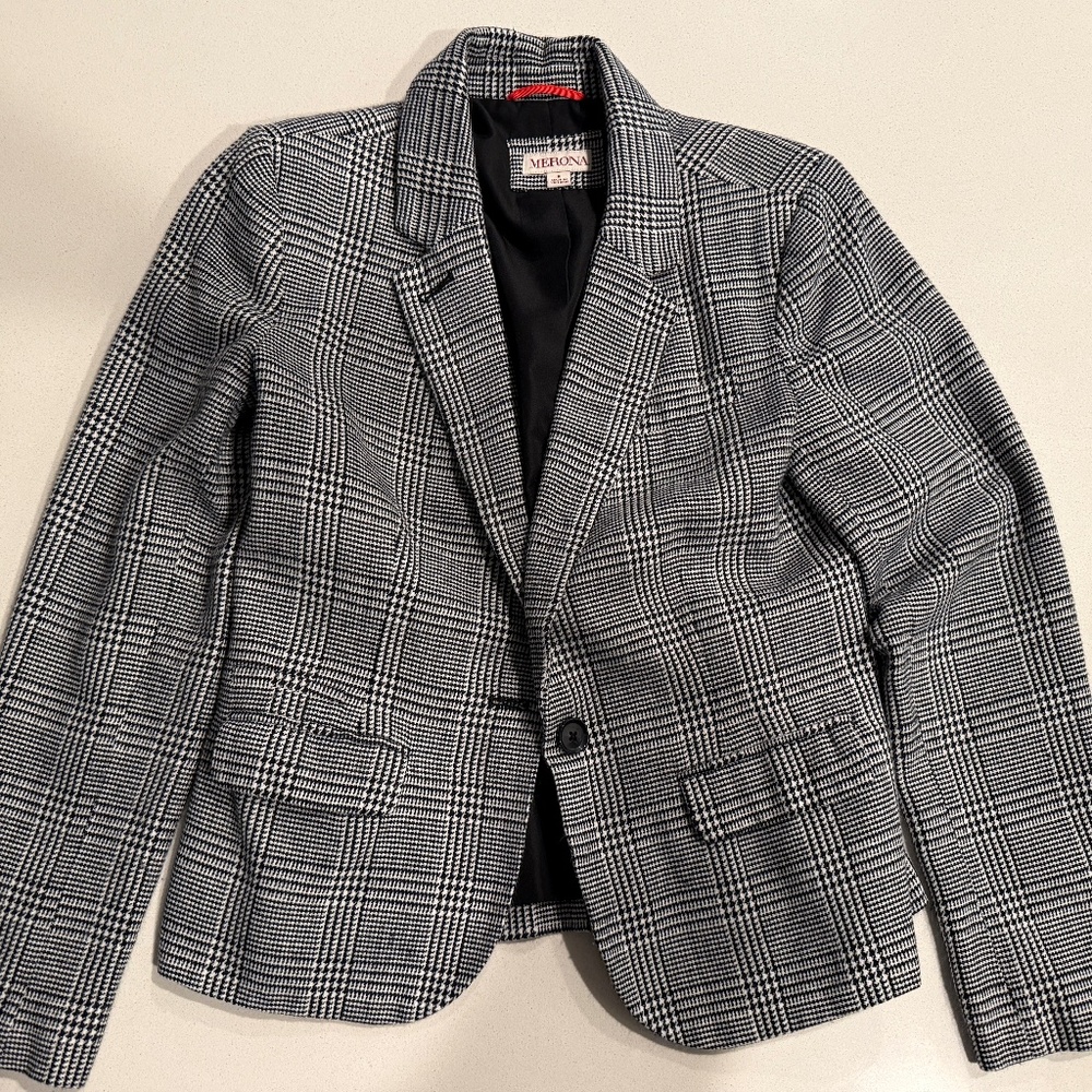 Merona Women's Blazer Size 8